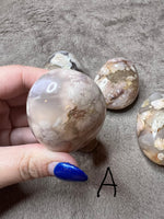 Load image into Gallery viewer, Flower Agate Palm Stones
