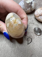 Load image into Gallery viewer, Flower Agate Palm Stones
